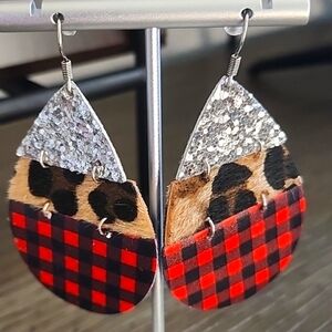 Christmas 🎄 Earrings